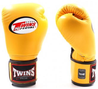 Боксерские перчатки Twins Special (BGVLA yellow)